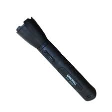 Obtenha a lanterna ideal para todas as suas necessidades. Feita com materiais resistentes e de qualidade, ela se adapta a todas as situações em que você precise de uma boa iluminação.
