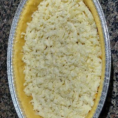 Empadão tamanho familia 1,5kg sabores frango,catupiry e queijo.