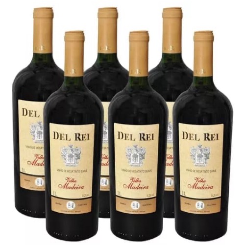 Vinho suave envelhecido no barril de madeira